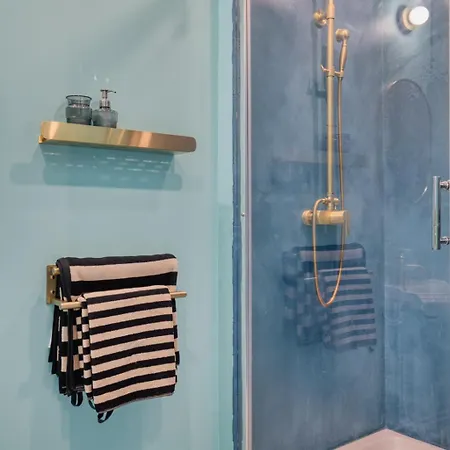 Privee, Bain, Kitchenette, En Champagne 3* Orges
