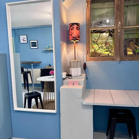 Privee, Bain, Kitchenette, En Champagne